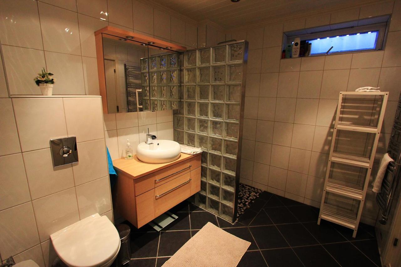 Apartamento Flott Utsikt, Rolig Gate Bodø Exterior foto